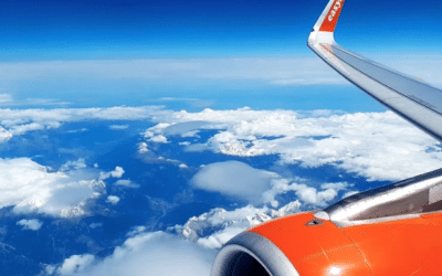 Adolescente crée chaos en vol EasyJet, déroutement