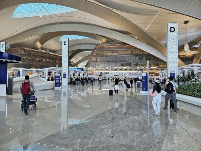 Etihad Airways améliore l’expérience client grâce aux nouvelles infrastructures de l’aéroport Abu Dhabi-Zayed